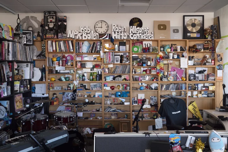 Los creadores de los Tiny Desk concerts pueden quedar sin fondos si se cumplen los deseos de Elon Musk