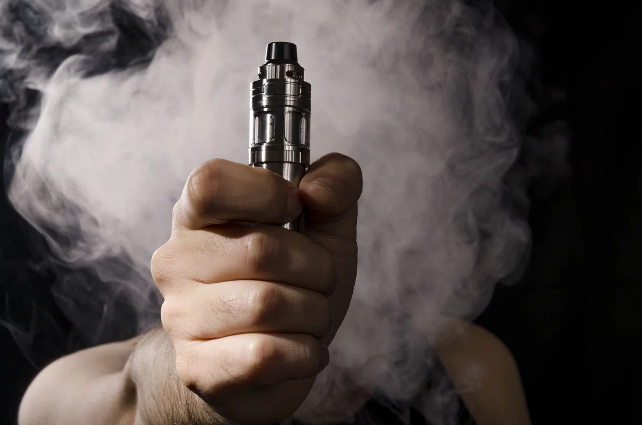 Un experto destapa la realidad de vapear como alternativa a fumar tabaco Un experto destapa la realidad de vapear como alternativa a fumar tabaco