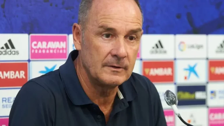 Víctor Fernández cambia el plan del Real Zaragoza para sorprender al Oviedo