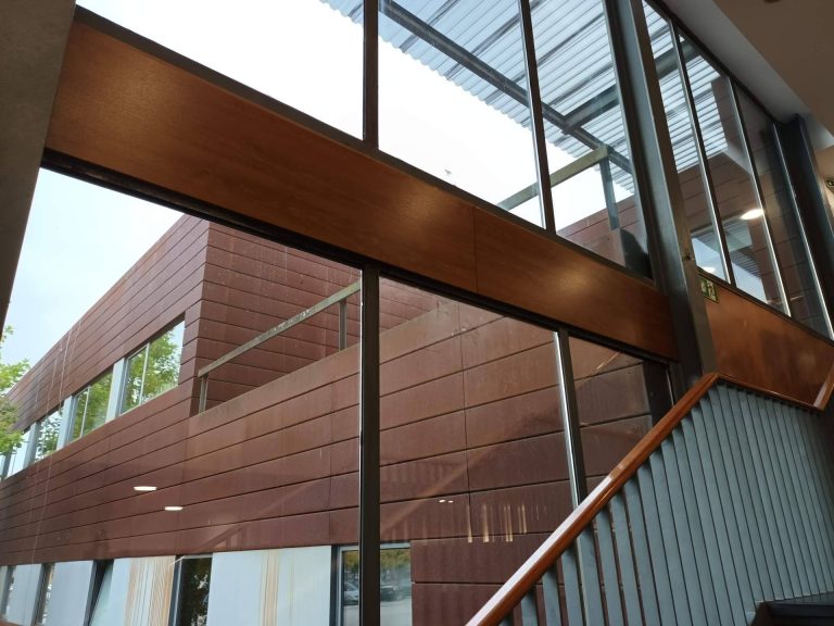 Ventanas y puertas de aluminio y PVC, versatilidad, diseño y eficiencia