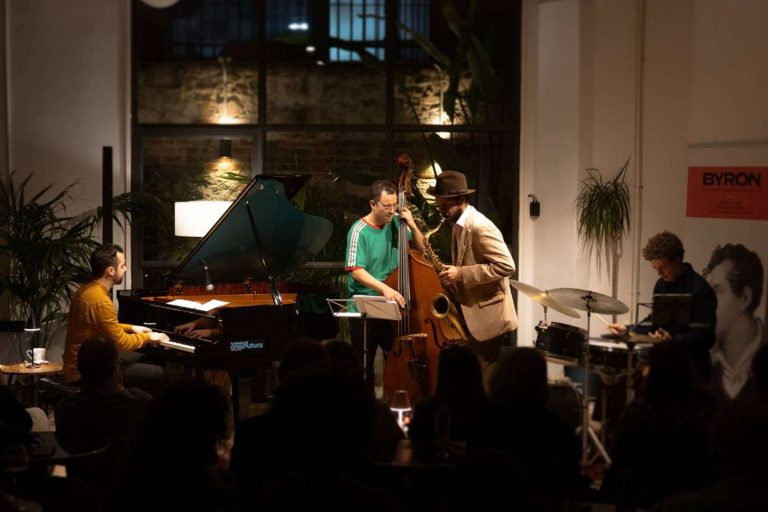 Byron Concerts destaca como la 'nueva joya' de la música en vivo en Barcelona