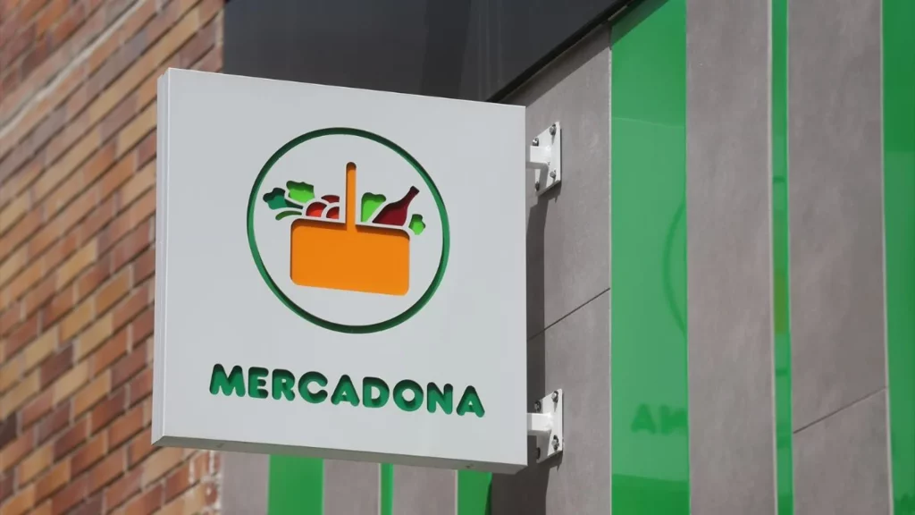 El compromiso de Mercadona con sus clientes y empleados
