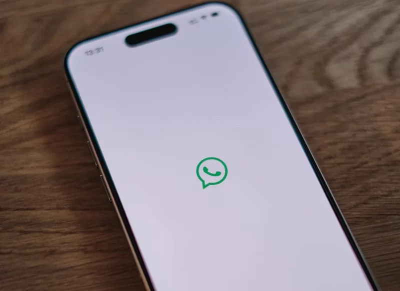 El truco definitivo para guardar las fotos temporales de 'Ver 1 vez' de WhatsApp fácilmente