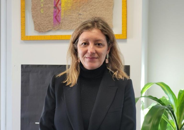 Cáritas insta a los grupos políticos que 