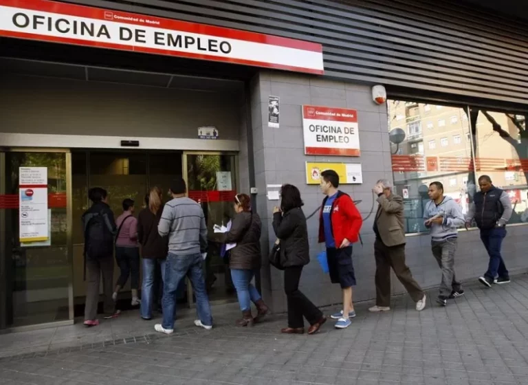 Seria advertencia del SEPE a los desempleados por una peligrosa y nueva estafa telefónica