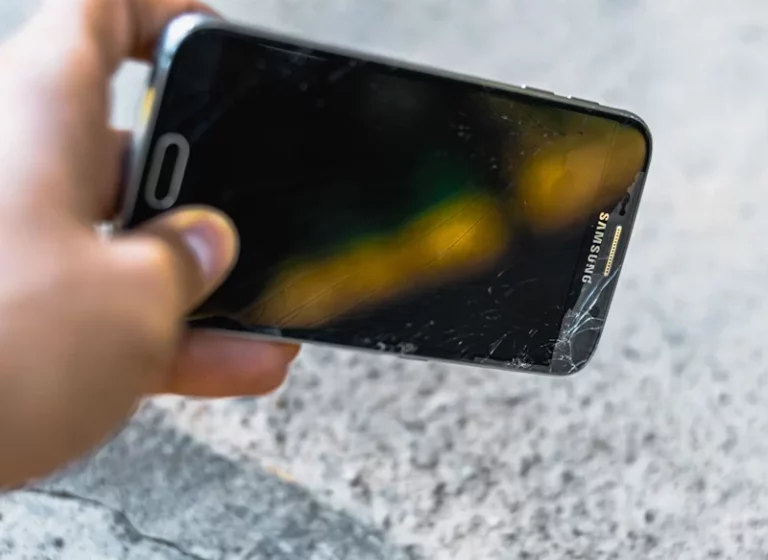 Mucho ojo: si tienes una tablet, un smartphone u ordenador, asegúrate de hacer esto antes de tirarlo o venderlo