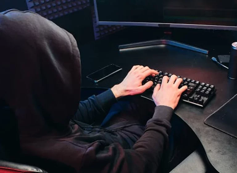 Si te llama el SEPE, cuidado: Es una trampa para vaciarte la cuenta