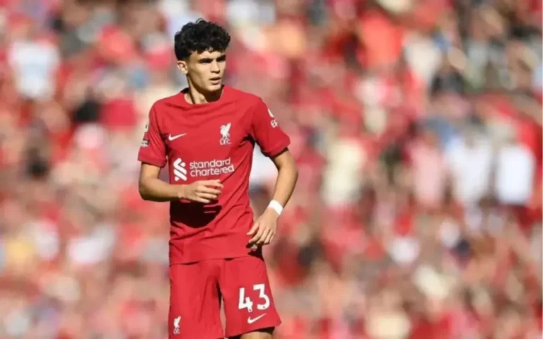 Bajcetic elige entre Celta y Las Palmas