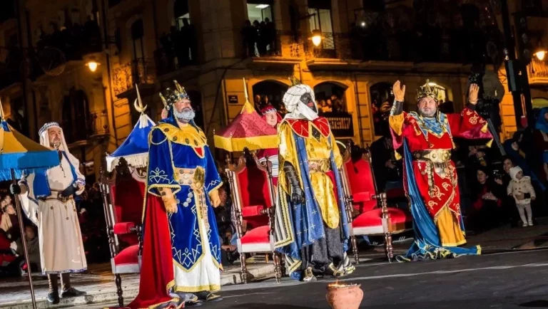 Cabalgatas de Reyes: los mejores destinos en España para vivir la magia