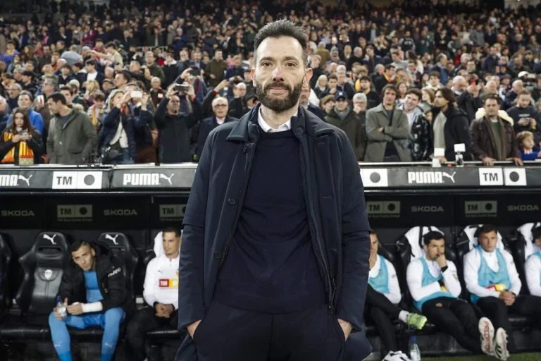 Carlos Corberán pide un fichaje a Peter Lim