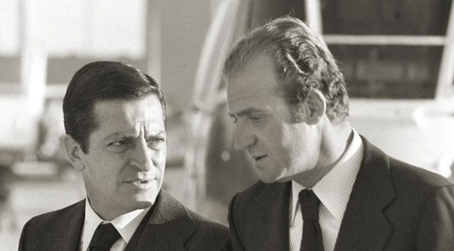 Debes sacar a la infanta Elena recuerdan el tenso encuentro entre Juan Carlos I y el expresidente Adolfo Suárez