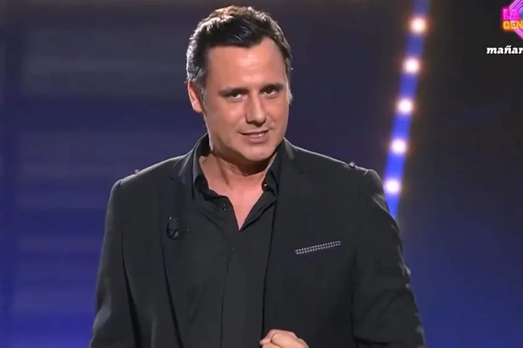 Telecinco cambia su programación y altera el debate de 'GH Dúo 3' presentado por Ion Aramendi 112 El papel de Ion Aramendi en 'GH Dúo 3'