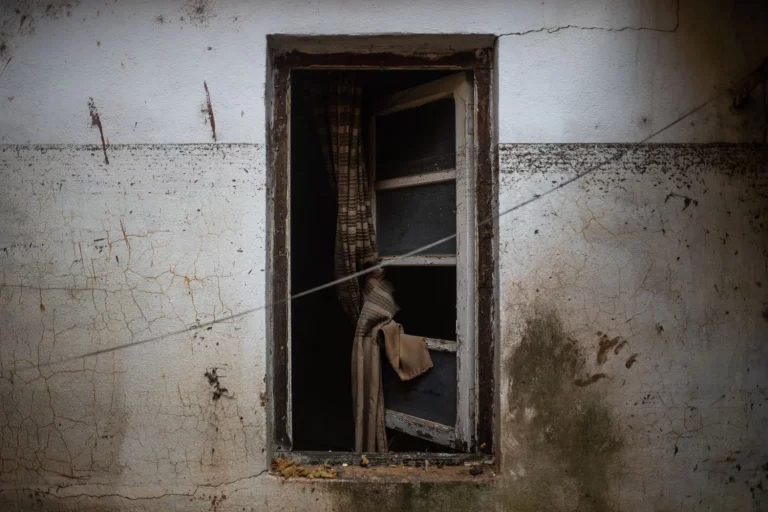 La Generalitat denuncia la lentitud del Gobierno en entregar las ayudas de vivienda por la DANA