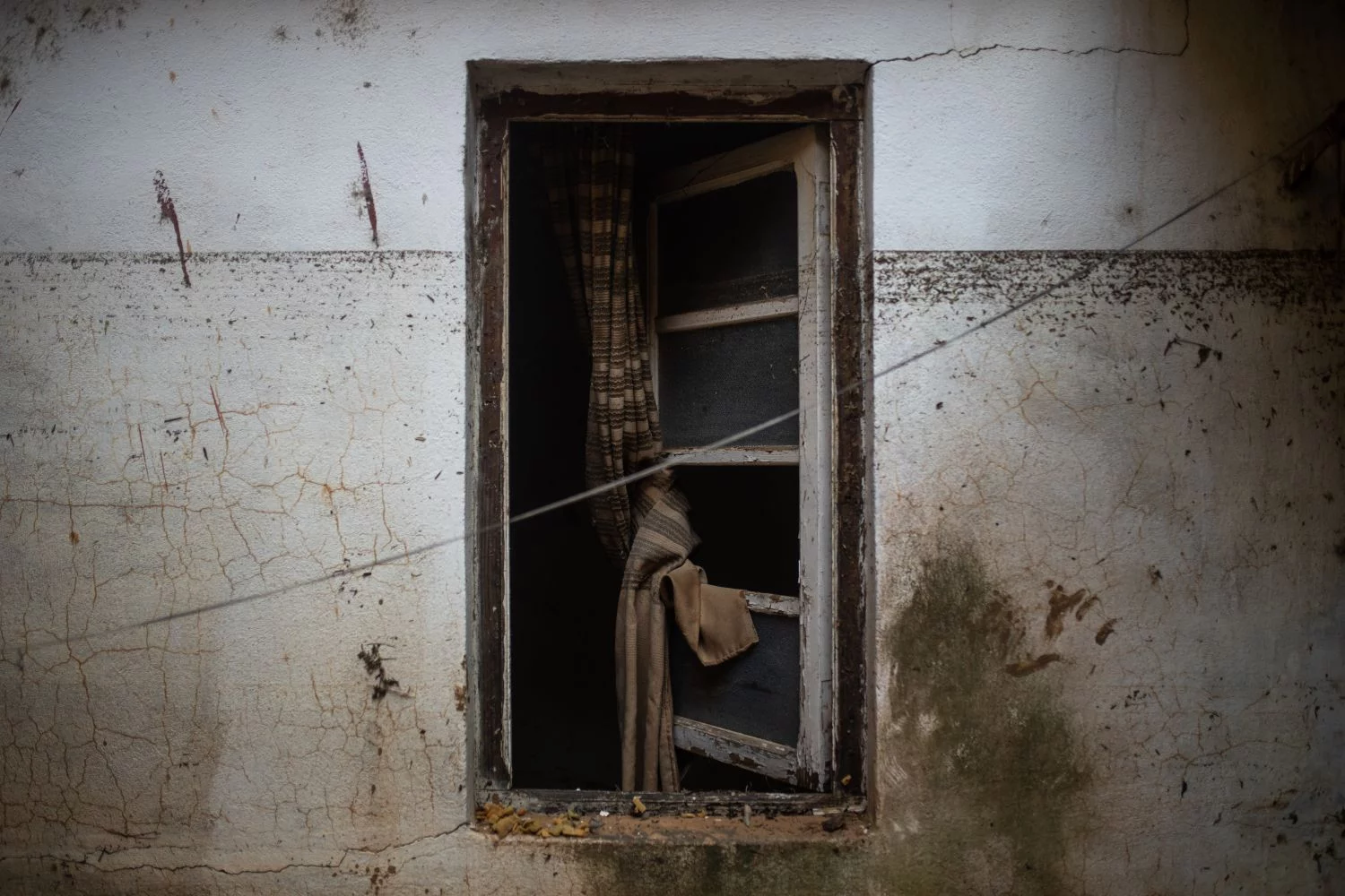 La Generalitat denuncia la lentitud del Gobierno en entregar las ayudas de vivienda por la DANA