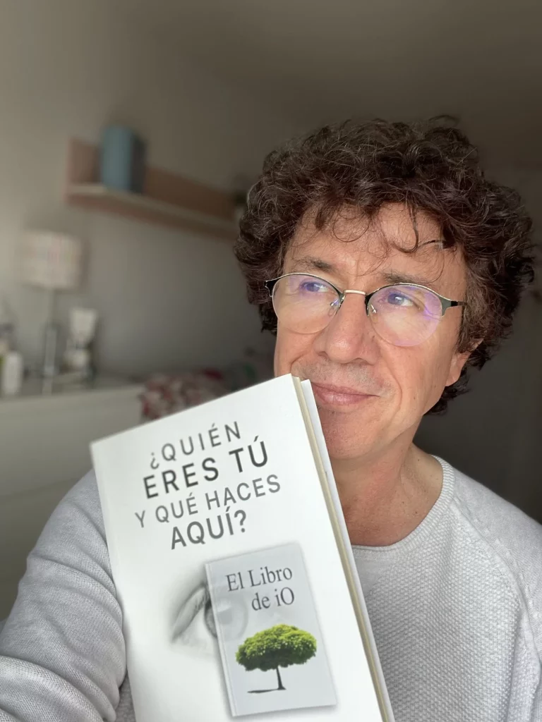 Foto con libro