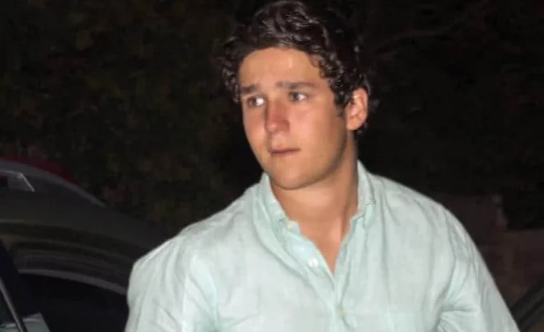 Juan Carlos I interviene en el desastre de Froilán en Abu Dabi