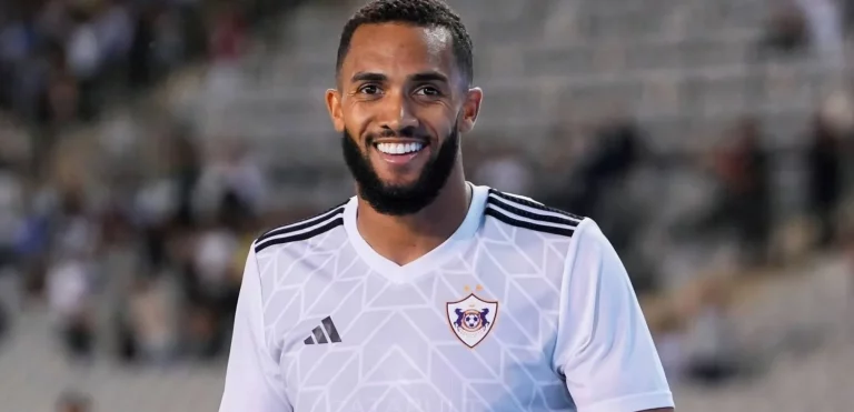 El bochorno de Juninho activa plan B en el Sevilla FC