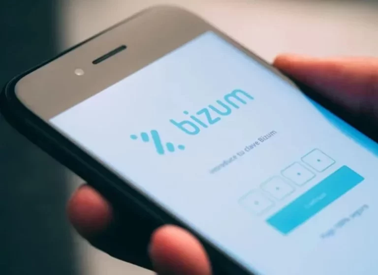 A Bizum le sale competencia: pagar por WhatsApp es posible con esta fintech de Sevilla