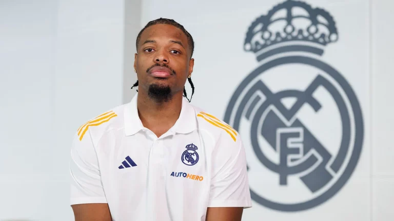 Dennis Smith manda mensaje letal a los haters tras fichar por el Real Madrid