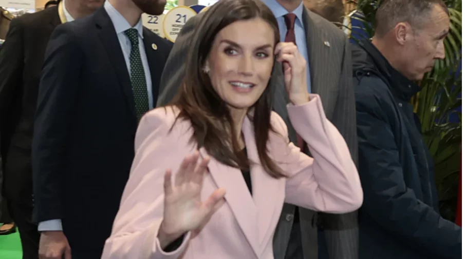 No es apropiado Críticas a la reina Letizia por cómo ha aparecido en Polonia