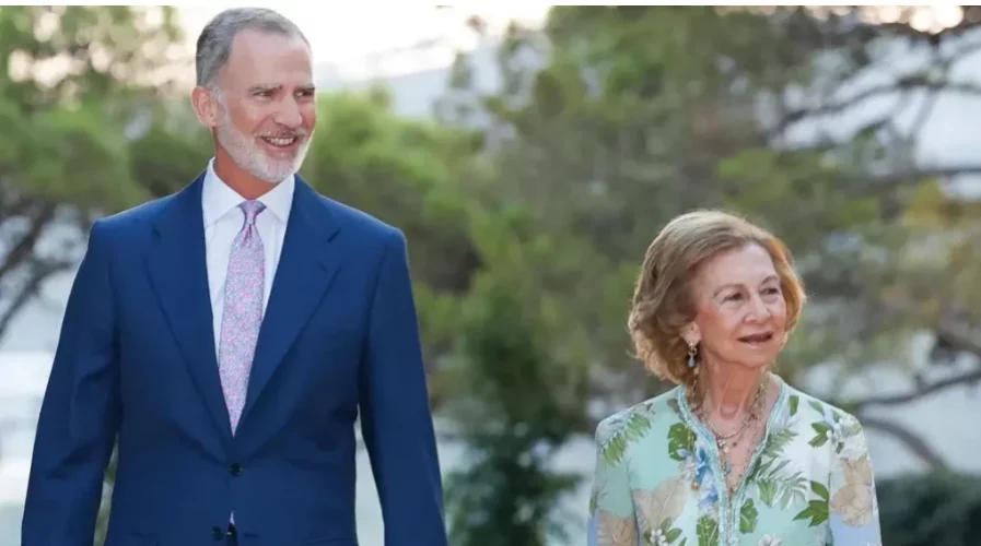 Preocupación extrema por la reina Sofía Muy delicada