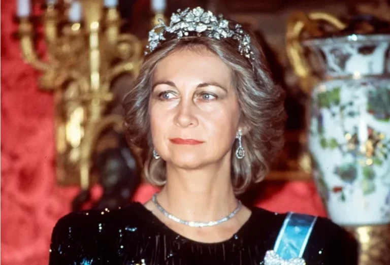 Un ayudante de la reina Sofía desvela lo que pasaba cuando descubría infidelidades del rey Juan Carlos