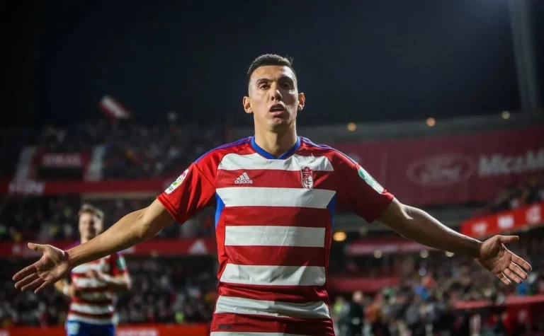 Uzuni se pone chulo para responder al entrenador del Granada CF