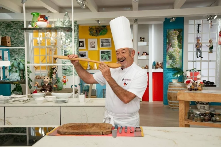 Va al bar de Karlos Arguiñano, paga 24 euros por siete pinchos y dos vinos y las redes arden