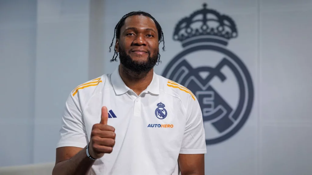 El fichaje de Bruno Fernando por el Real Madrid lleva premio: contrato trampa 1 Bruno Fernando