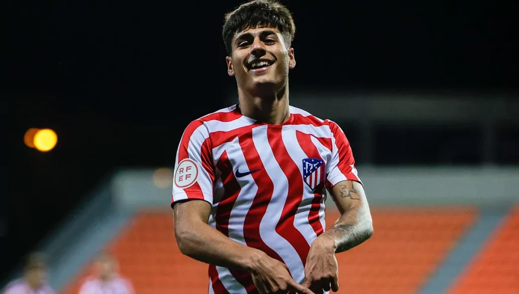 El Atlético ofrece la cesión de Carlos Martín a Osasuna para cerrar el fichaje de Jesús Areso. Fuente: @Atleti