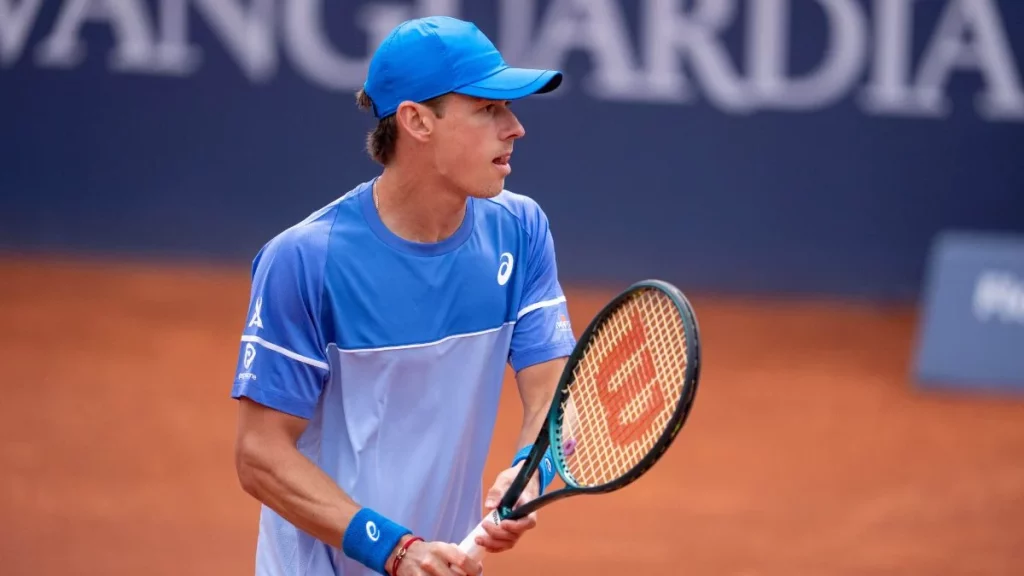 De Miñaur sigue soñando con llegar lejos en el Open de Australia 1 De Miñaur