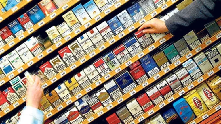 Cuánto dinero gana al mes un estanco con las cajetillas de tabaco