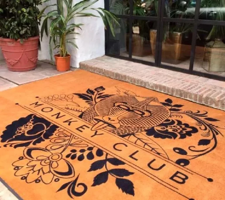 La Importancia del Branding en las Entradas de Negocios Físicos