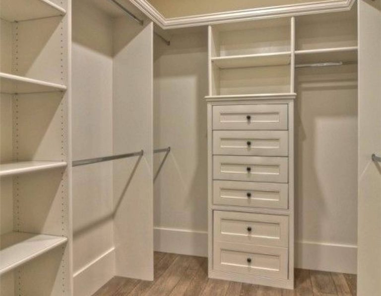Nueva tendencia; diseño de armarios y vestidores a medida en las reformas