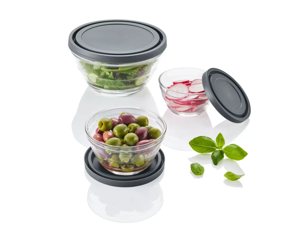 ¿Por qué debemos decir adiós a los tuppers de plástico?