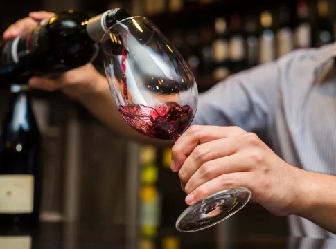 De la góndola al podio: así analiza la OCU los vinos del supermercado De la góndola al podio: así analiza la OCU los vinos del supermercado