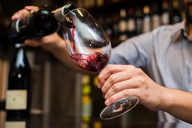 El vino español se blinda ante los aranceles de Trump