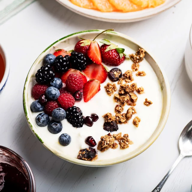 Alternativas que sí suman: del yogur al plátano congelado