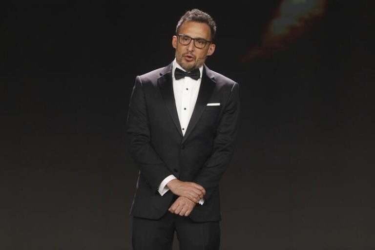 Alejandro Amenábar afirma que ha votado a Karla Sofía Gascón en los Oscar: 