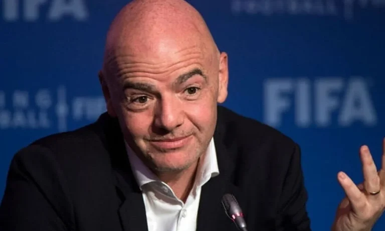 Los 4 cambios que estudia la FIFA para revolucionar el fútbol