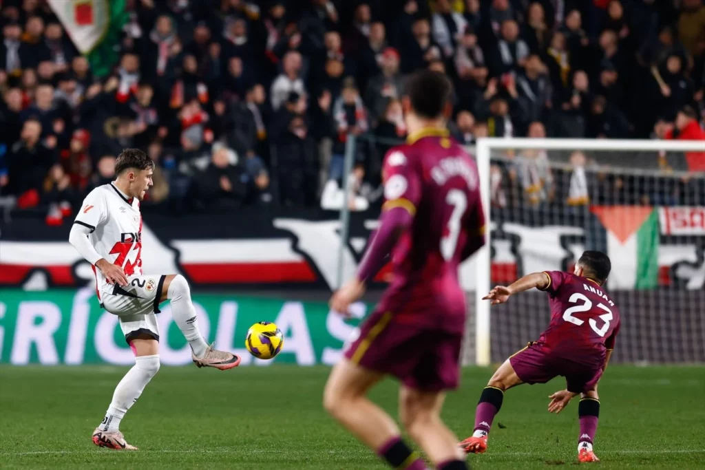 Manuel Pellegrini soluciona de raíz un recurrente problema del Betis 85 Andrei Ratiu, el elegido para sustituir a Bellerín en el Betis de Manuel Pellegrini