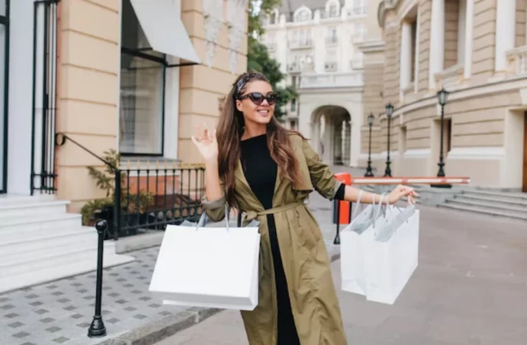 Bolsos, vestidos y chaquetas desde 9 euros entre las novedades de Primark en febrero