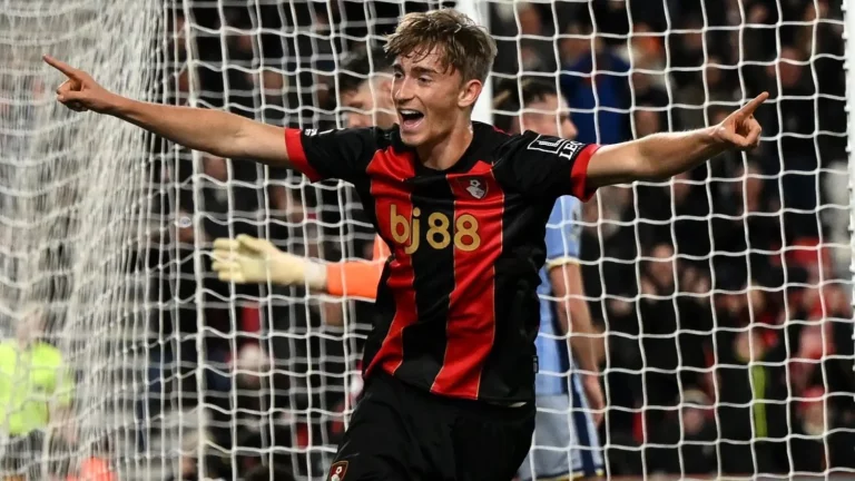 El fichaje de Huijsen por el Real Madrid le genera un problema con el Chelsea