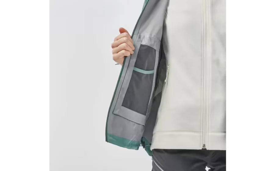 Decathlon liquida el precio de la chaqueta que llevaba semanas buscando