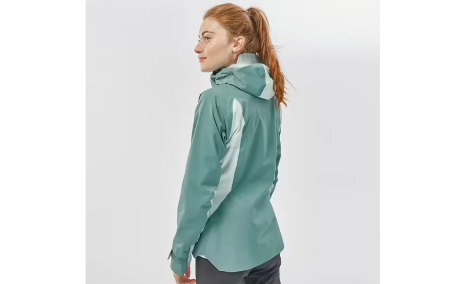 Decathlon liquida el precio de la chaqueta que llevaba semanas buscando