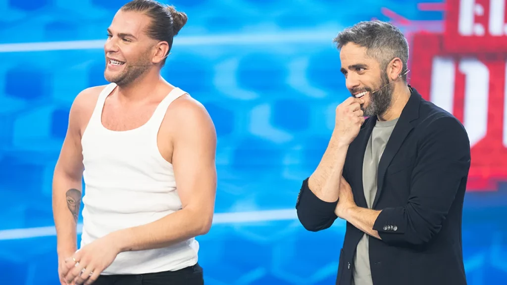 Antena 3 sube la apuesta con 'El Desafío' y lleva al límite a los participantes de esta edición 27 Eduardo Navarret es el invitado estrella de la quinta gala. Imagen: Antena 3