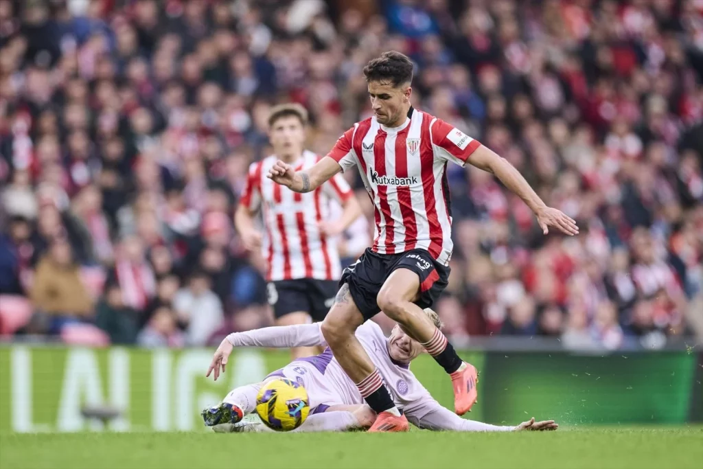 El presidente del Athletic pone las cosas muy claras a la grada de animación 156 El futuro de la Herri Harmaila en juego