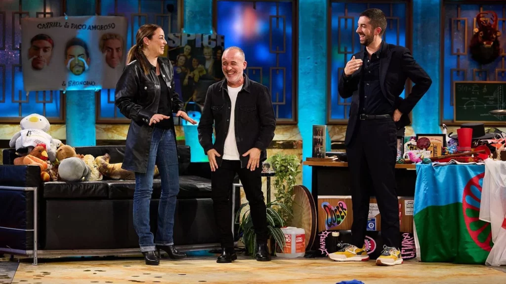 La mujer que ha dado calabazas a David Broncano en 'La Revuelta’ 115 Es el robo de invitados algo nuevo en el mundo televisivo. Fuente: Imagen de RTVE.es