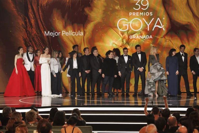  Los Goya recuerdan a Marisa Paredes y las víctimas de la dana en una gala con alusiones a vivienda, Gaza o Trump