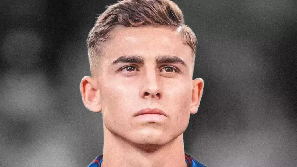 Fermín López avisa al FC Barcelona: ofertón de un grande de Europa, se lo piensa 6 Fermin Lopez e1738628541664